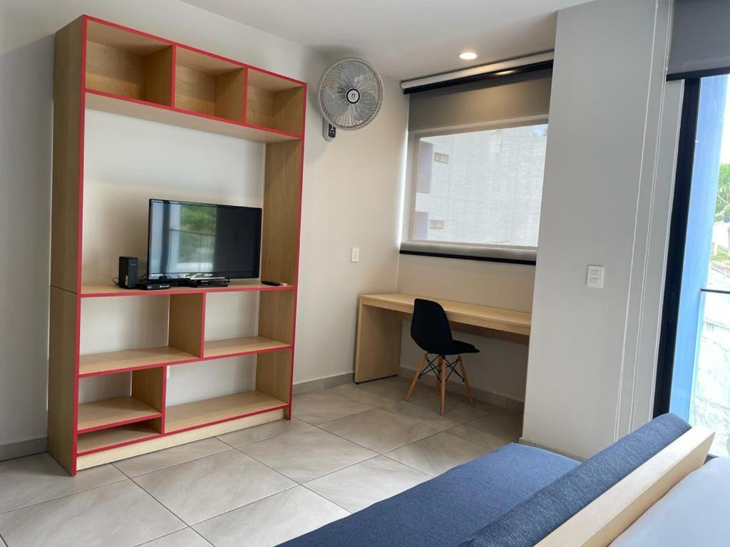 Livup Suites En Zona Iteso Сапопан Экстерьер фото