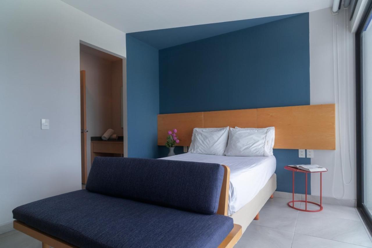 Livup Suites En Zona Iteso Сапопан Экстерьер фото